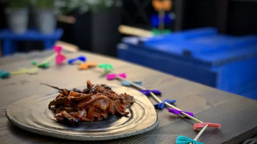 Boczniaki w słodkim sosie pomidorowym - vegestyl