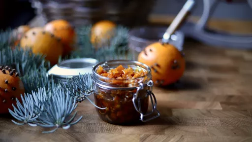 Kandyzowane sk&oacute;rki cytrus&oacute;w vegestyl