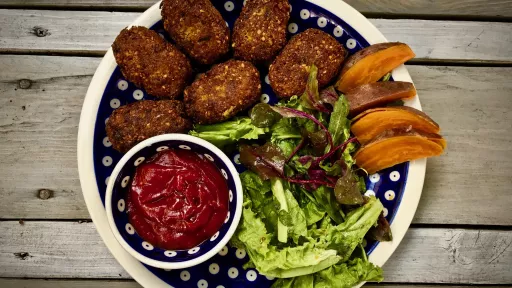 Obłędny falafel z batatami wspomnieniem Rumunii
