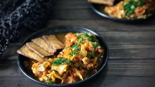 Młoda kapusta vegestyl