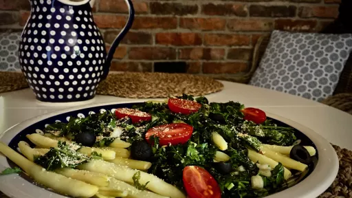 Fasolka szparagowa z jarmużem vegestyl