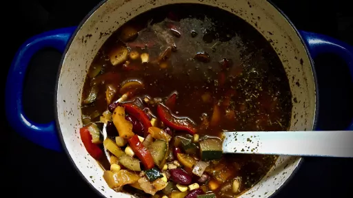 Wegańska zupa meksykańska vegestyl