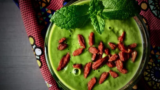 Zdrowy koktajl szpinakowy vegestyl