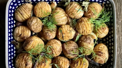 Młode pieczone ziemniaki - vegestyl