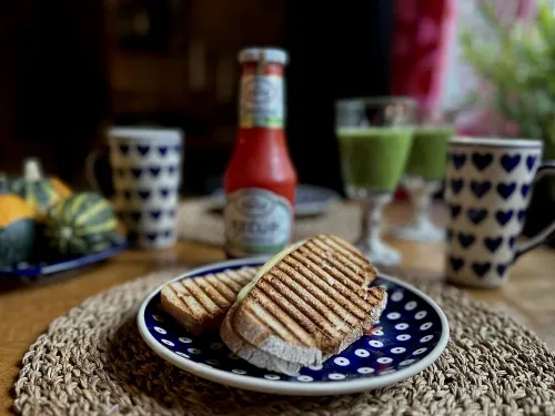 Tosty wegańskie vegestyl
