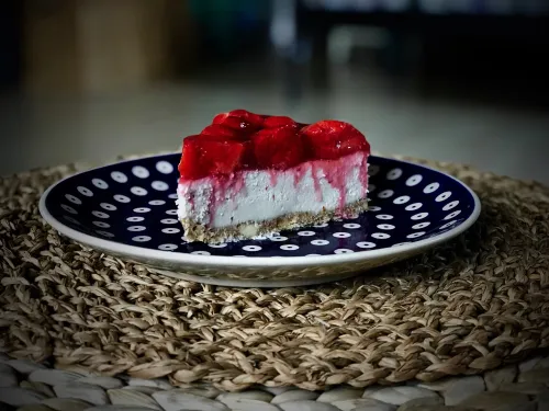 Sernik z nerkowc&oacute;w vegestyl