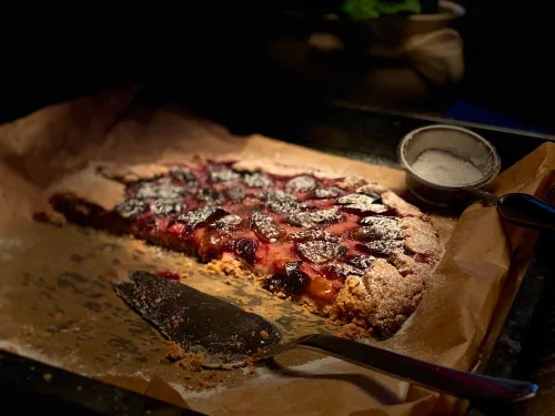 Rustykalna tarta ze śliwkami vegestyl