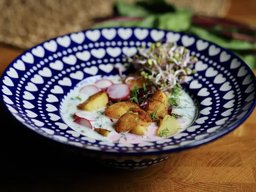 Chłodnik z młodymi ziemniakami vegestyl