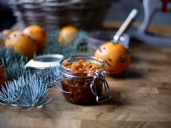 Kandyzowane sk&oacute;rki cytrus&oacute;w vegestyl