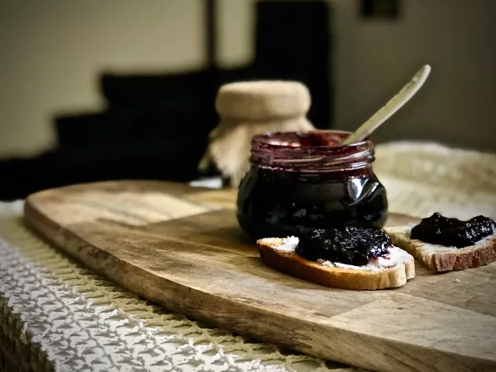 Powidła z czarnej porzeczki