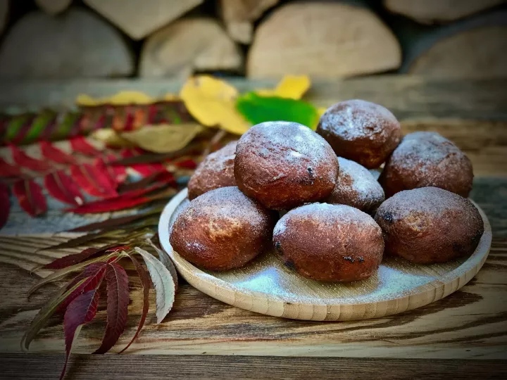 Pączki z nadzieniem śliwkowym vegestyl