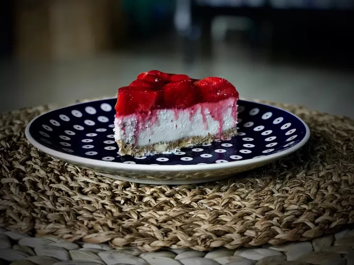 Sernik z nerkowc&oacute;w vegestyl