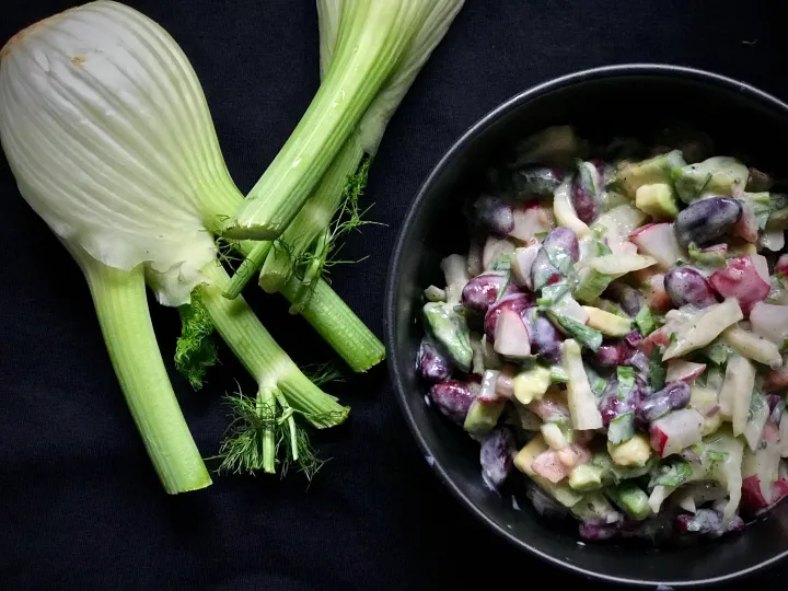 Sałatka wiosenna vegestyl