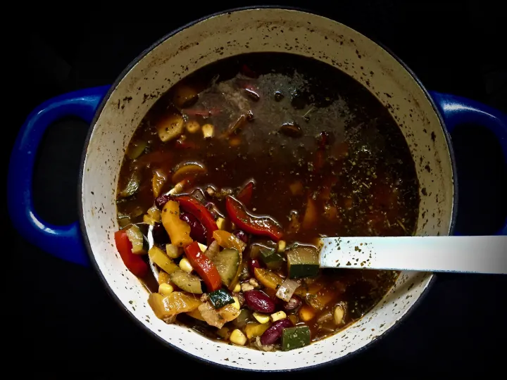 Wegańska zupa meksykańska vegestyl